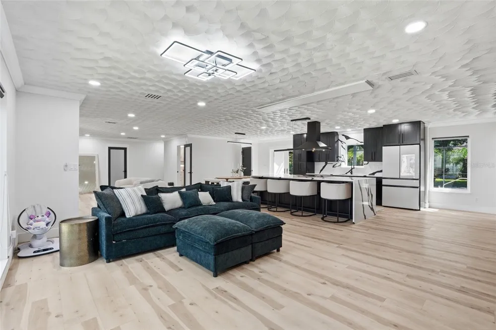3931 W RIVERSIDE DRIVE Fort Myers, FL 33901