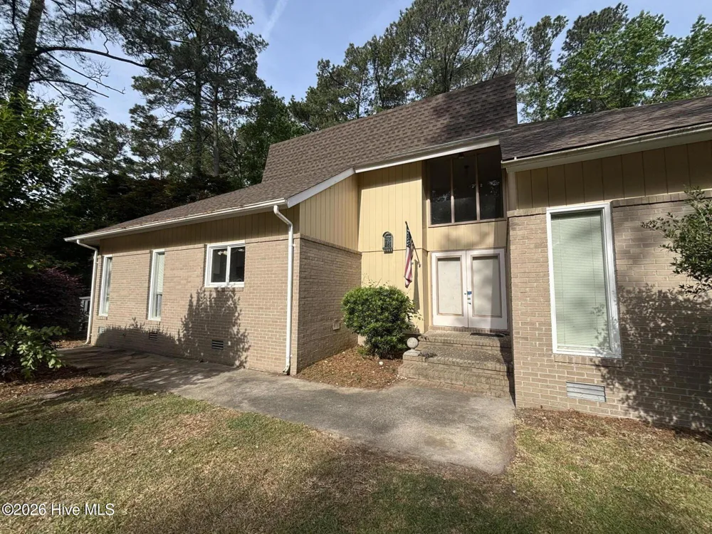 4512 W Fairway Drive Trent Woods, NC 28562