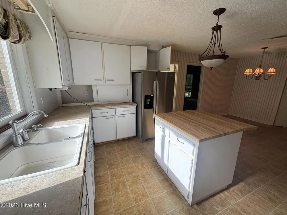 4512 W Fairway Drive Trent Woods, NC 28562