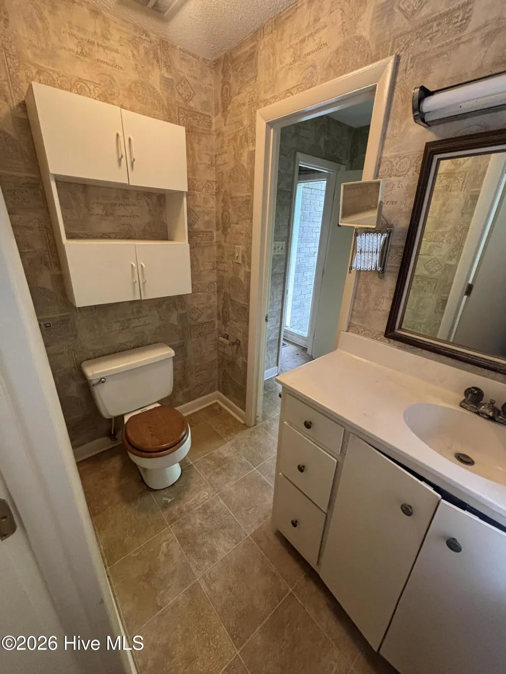 4512 W Fairway Drive Trent Woods, NC 28562