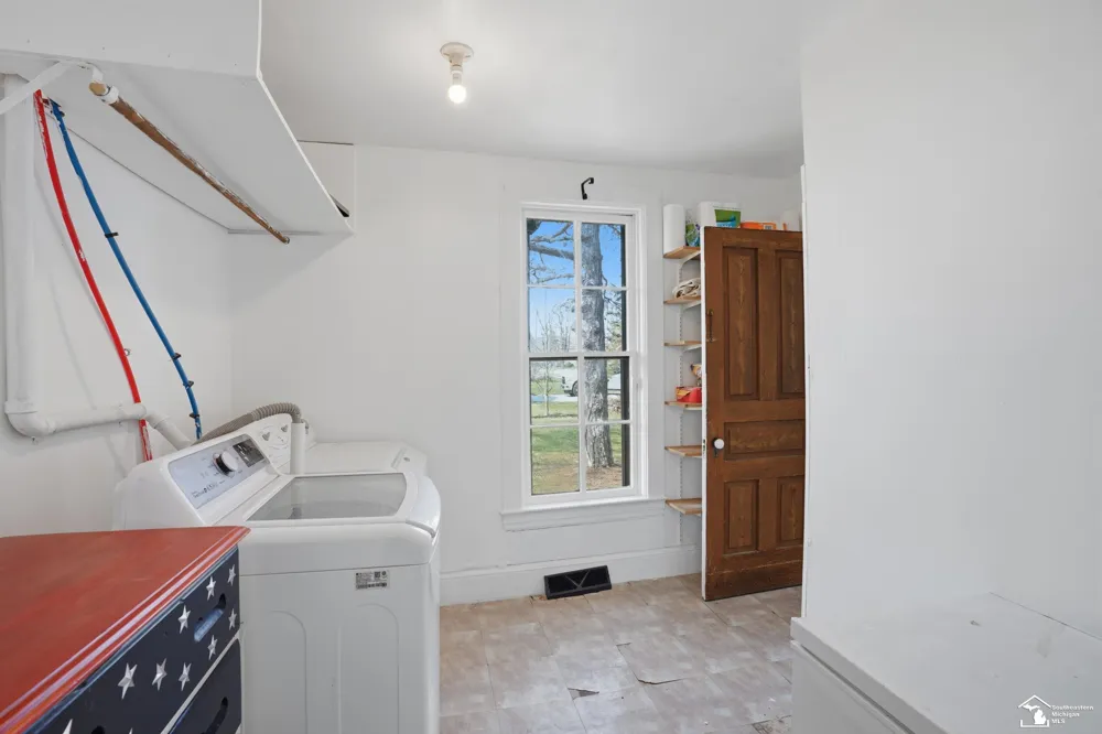 119 Redman Road Milan City, MI 48160