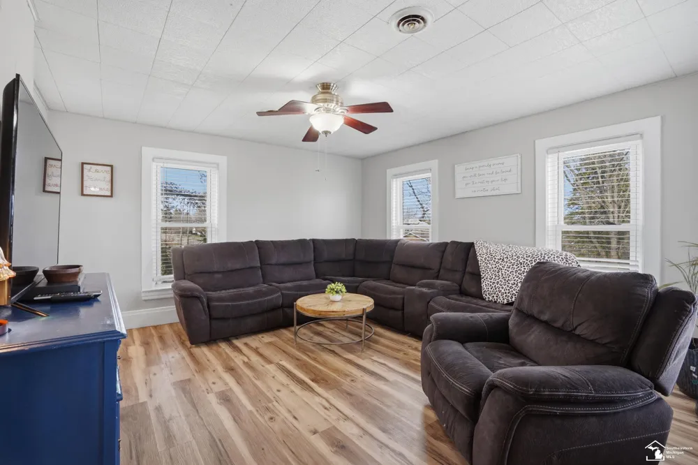 119 Redman Road Milan City, MI 48160