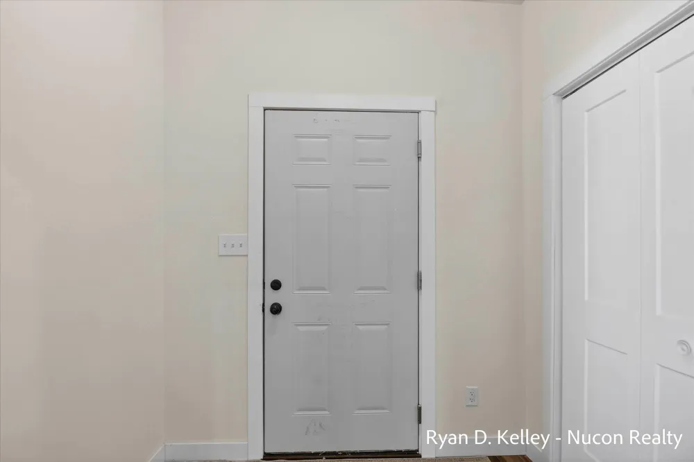 8411 Peninsula Drive W Morton Township, MI 49346