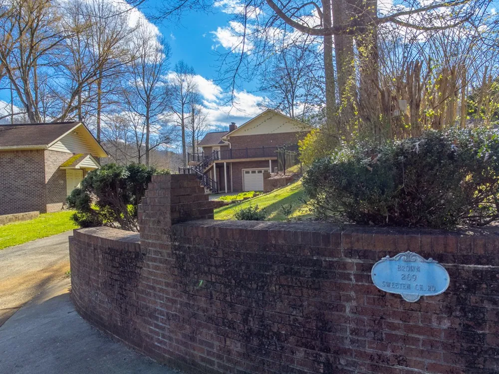 Sweeten Creek Road Robbinsville, NC 28771