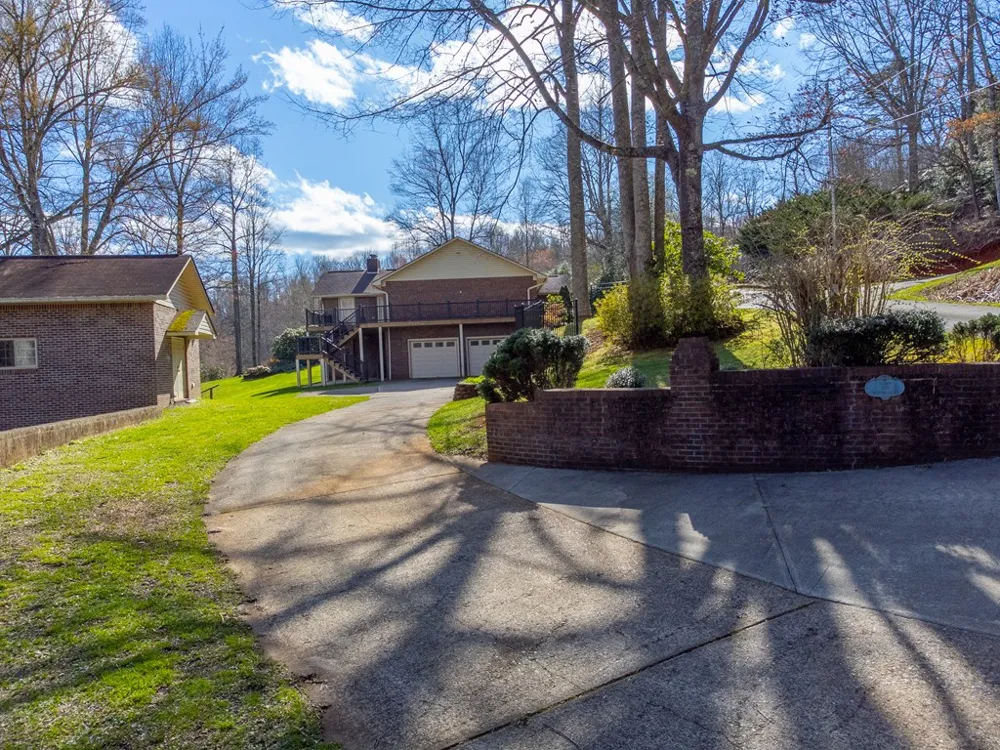 Sweeten Creek Road Robbinsville, NC 28771