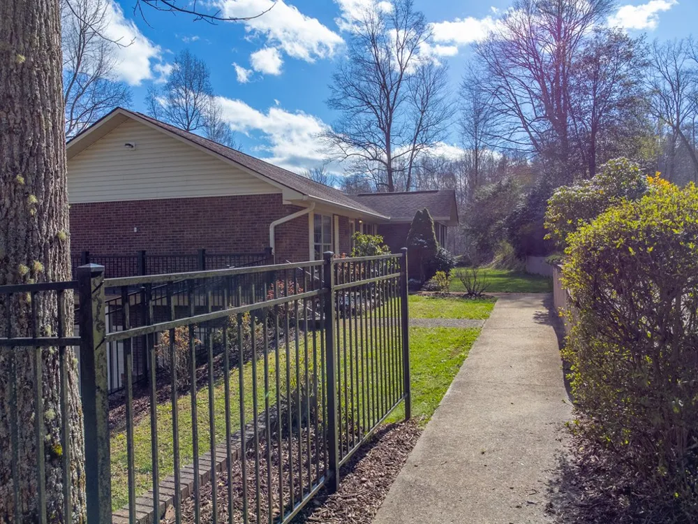 Sweeten Creek Road Robbinsville, NC 28771