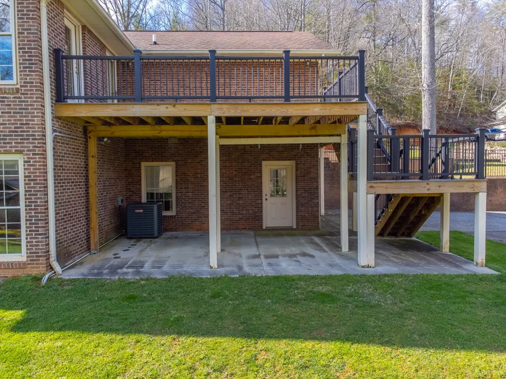 Sweeten Creek Road Robbinsville, NC 28771