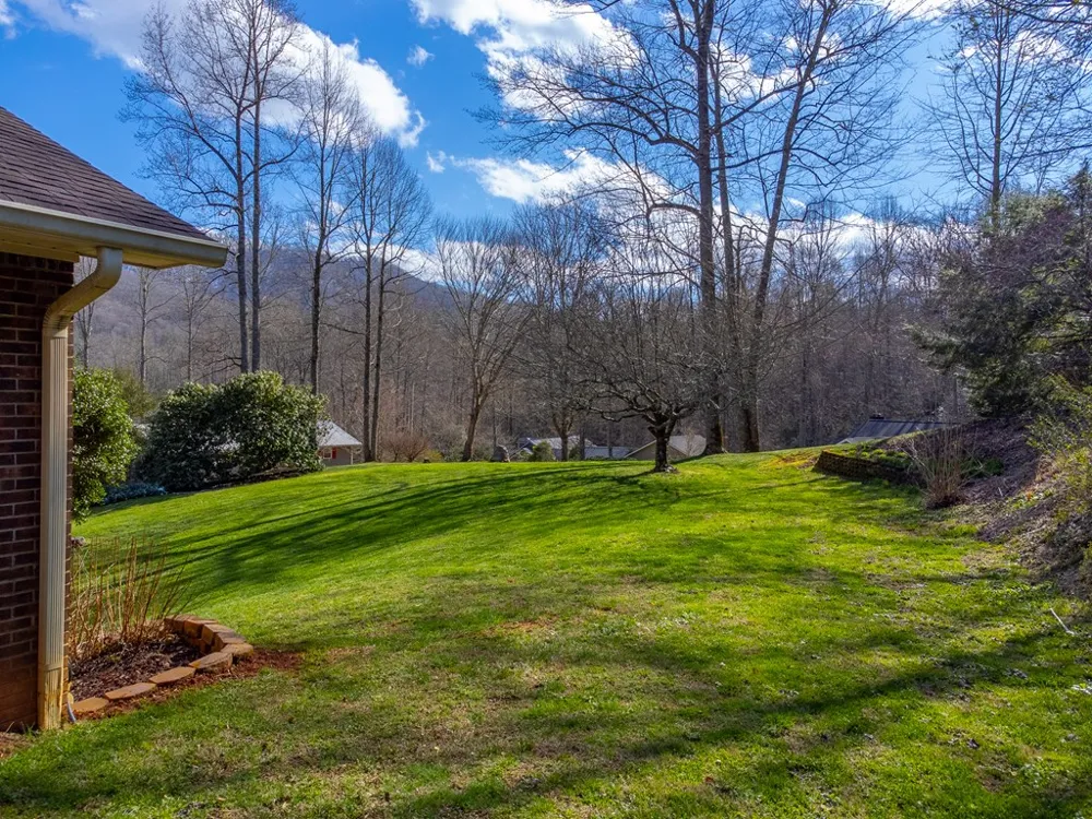 Sweeten Creek Road Robbinsville, NC 28771