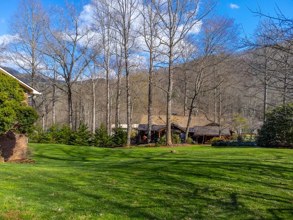 Sweeten Creek Road Robbinsville, NC 28771