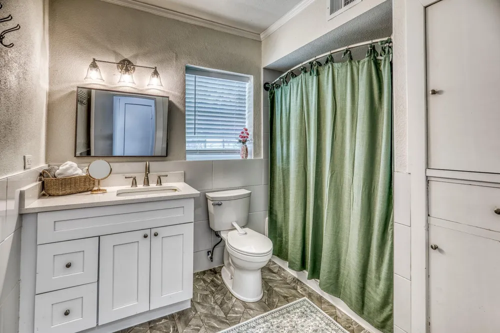 1289 Bluebonnet Ridge Drive Chappell Hill, TX 77426
