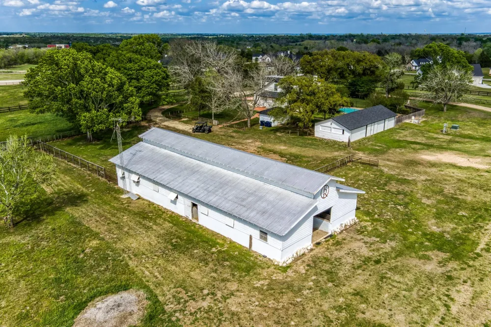1289 Bluebonnet Ridge Drive Chappell Hill, TX 77426