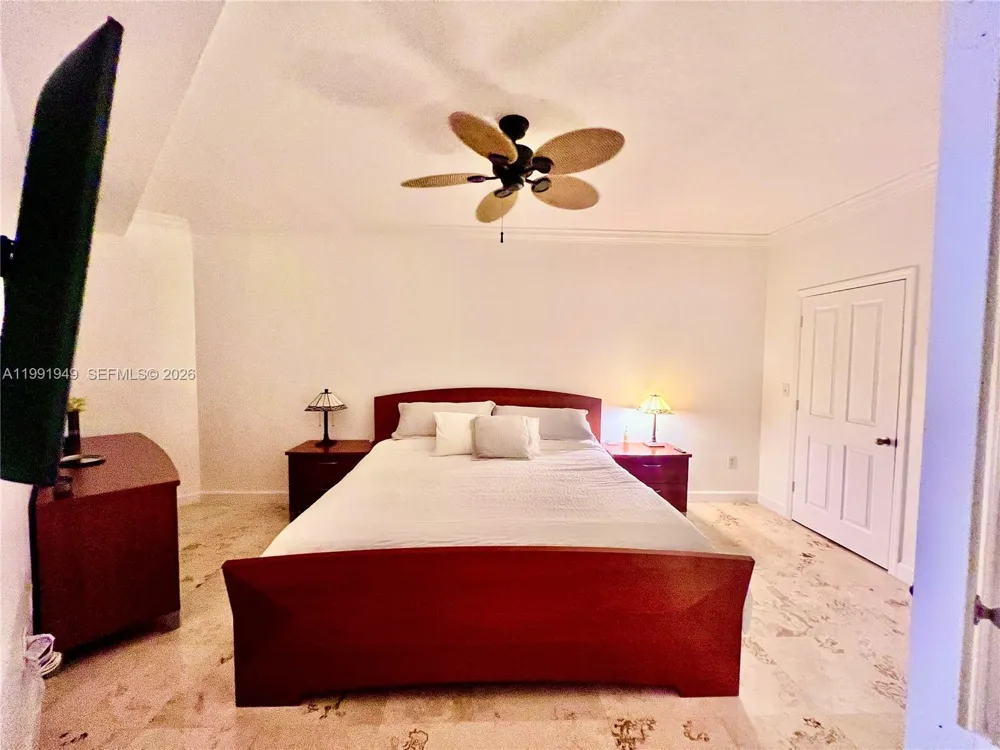 9172 Collins Ave #305 Surfside, FL 33154