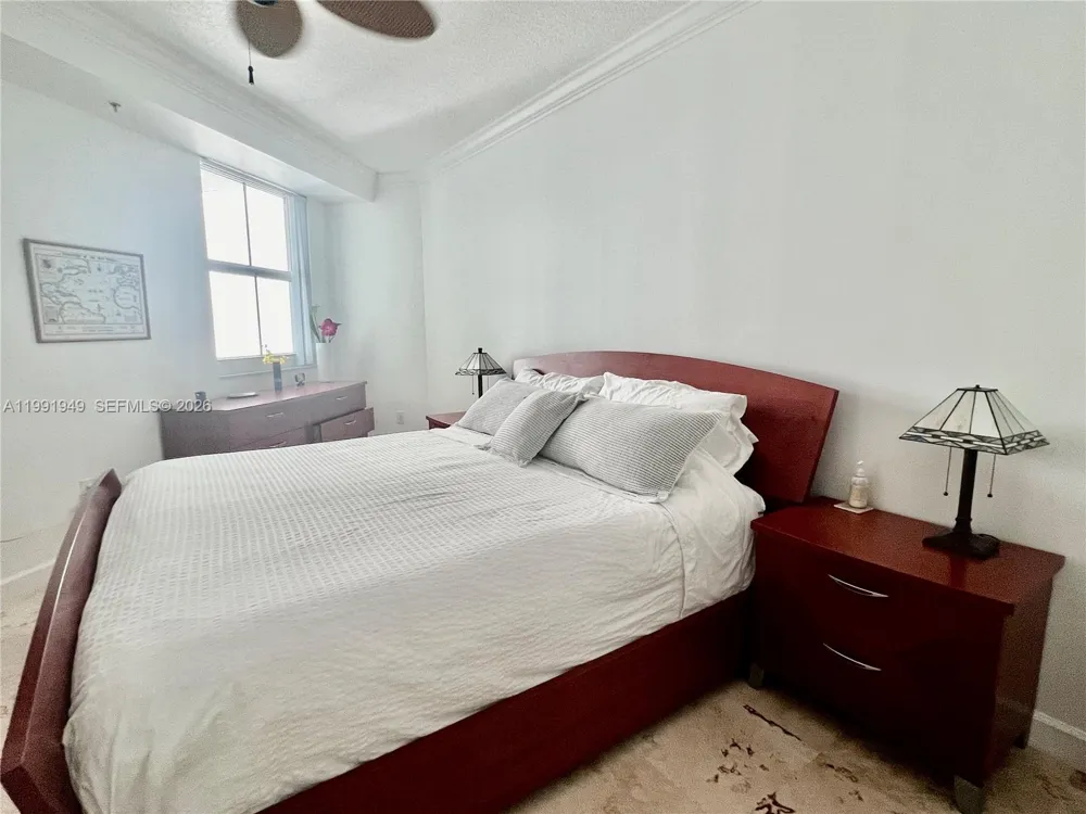 9172 Collins Ave #305 Surfside, FL 33154
