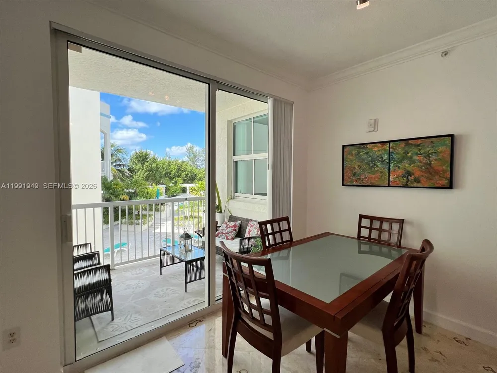 9172 Collins Ave #305 Surfside, FL 33154
