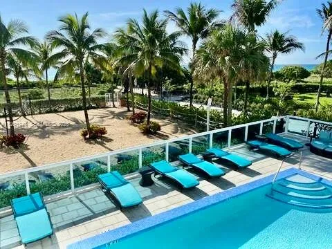 9172 Collins Ave #305 Surfside, FL 33154