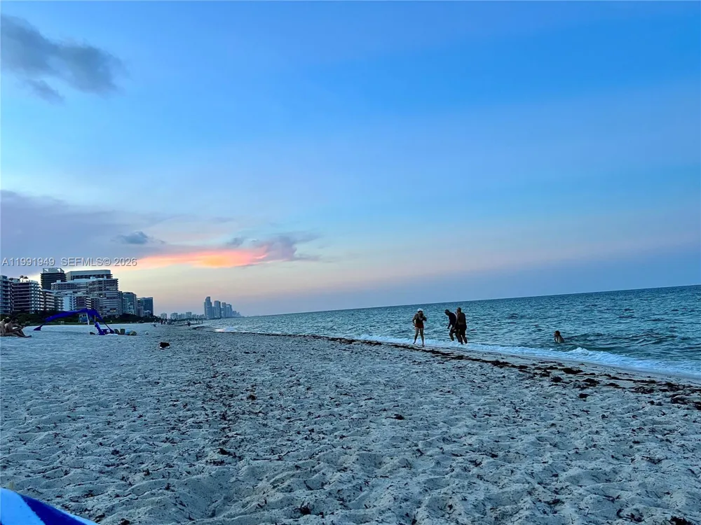 9172 Collins Ave #305 Surfside, FL 33154