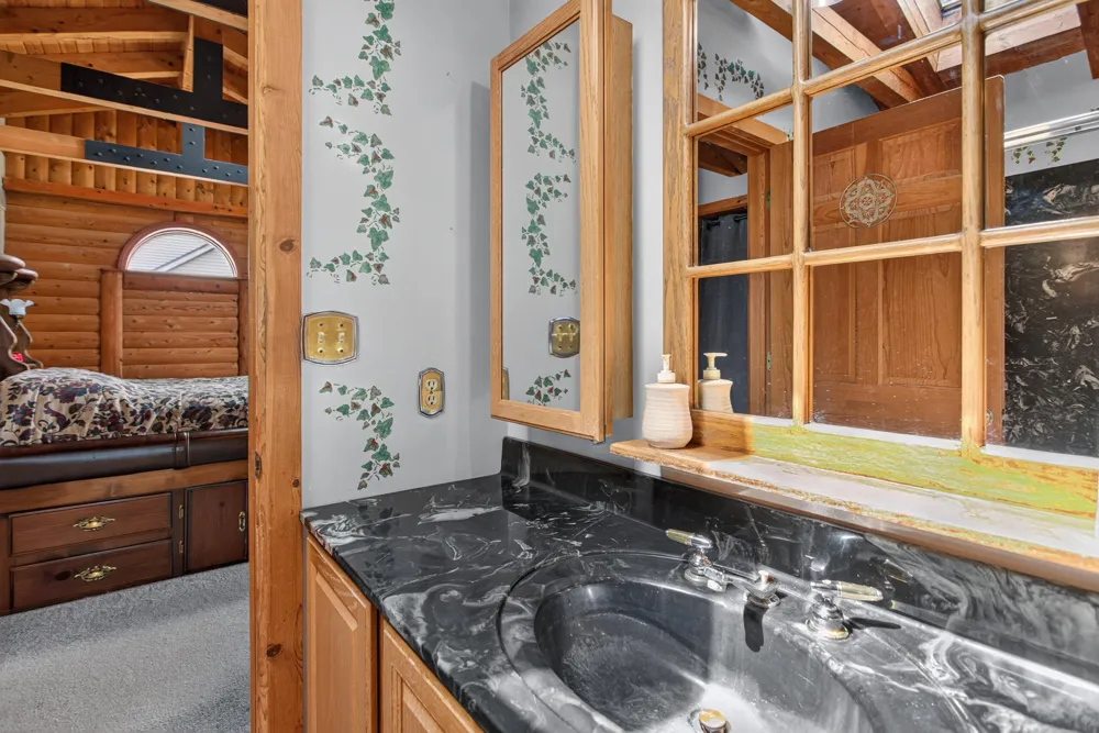 7596 Wadding Drive Onsted, MI 49265