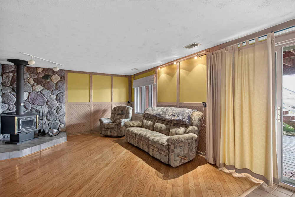 7596 Wadding Drive Onsted, MI 49265