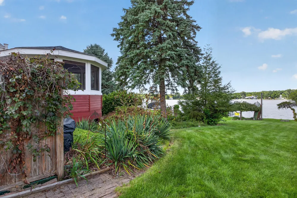 7596 Wadding Drive Onsted, MI 49265