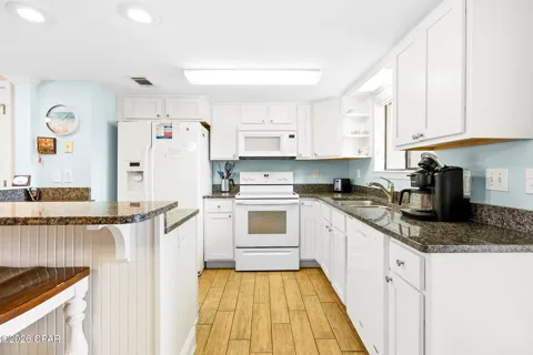 172 White Sandy Drive