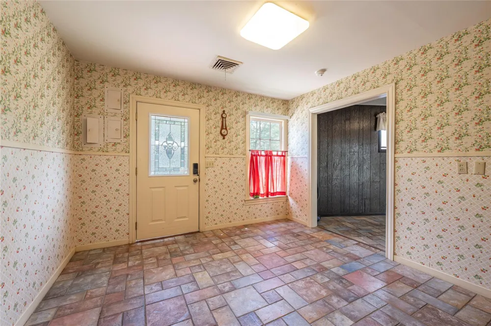 418 E Strand Street El Campo, TX 77437