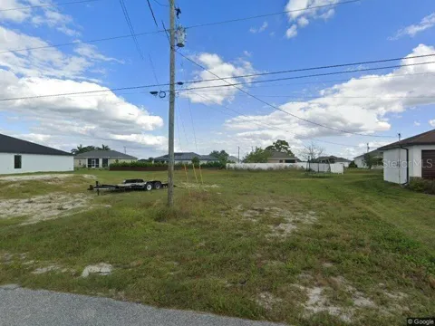 2717 NW 6TH AVENUE