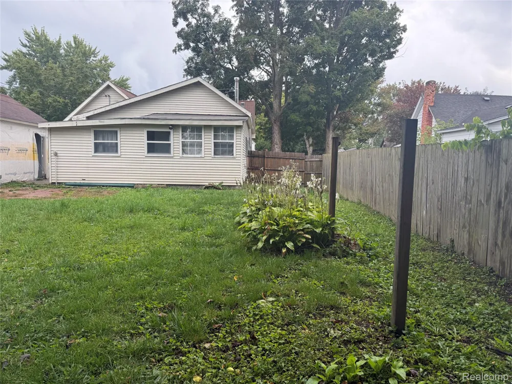 140 Alexander Street Caro City, MI 48723