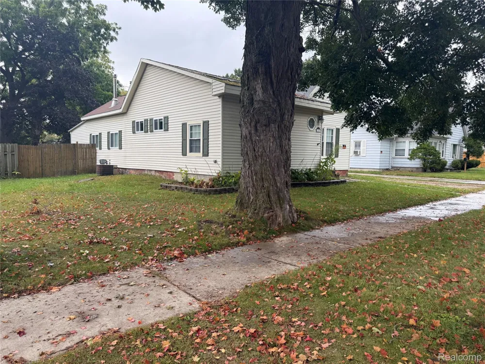 140 Alexander Street Caro City, MI 48723