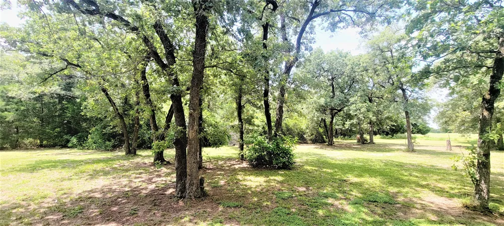 3321 County Road 457 Thorndale, TX 76577