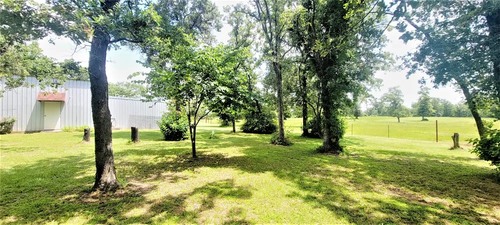 3321 County Road 457 Thorndale, TX 76577