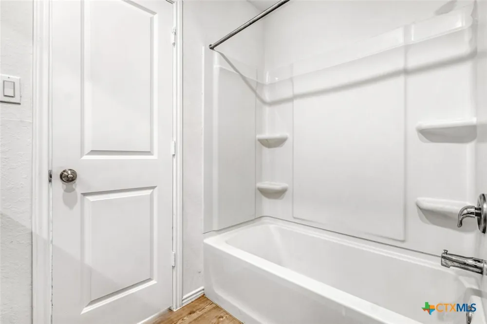 7102 Satellite Way San Antonio, TX 78252
