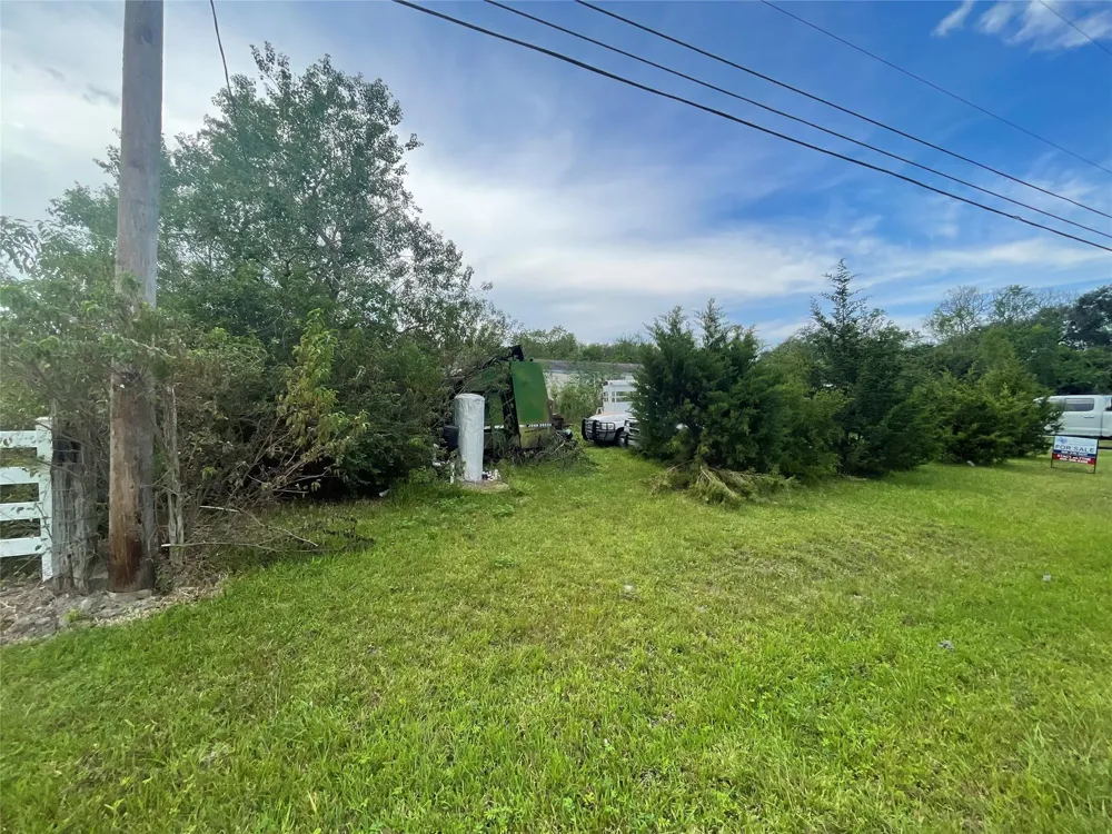 7912 Avenue C Santa Fe, TX 77510