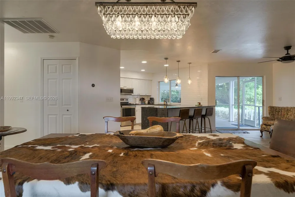 1270 Riverbend Drive La Belle, FL 33935