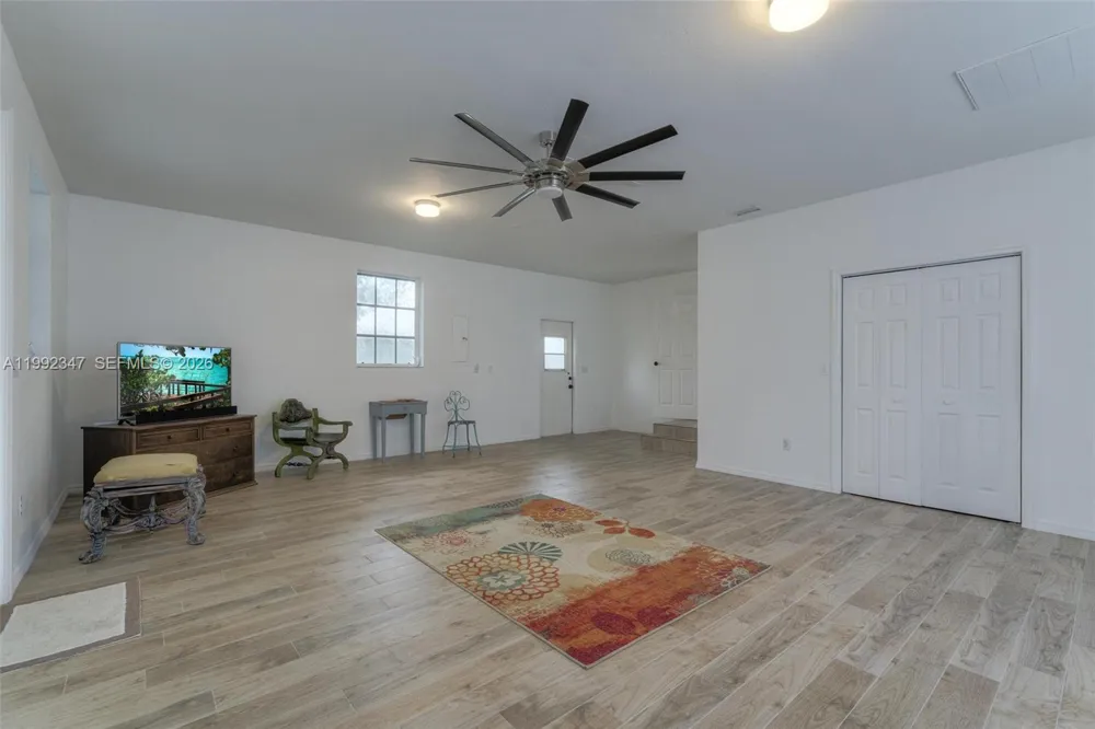 1270 Riverbend Drive La Belle, FL 33935