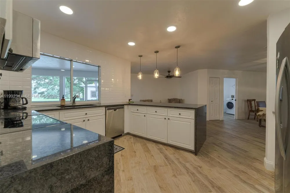1270 Riverbend Drive La Belle, FL 33935