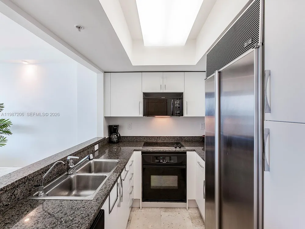 1500 Ocean Dr #PH-10 Miami Beach, FL 33139