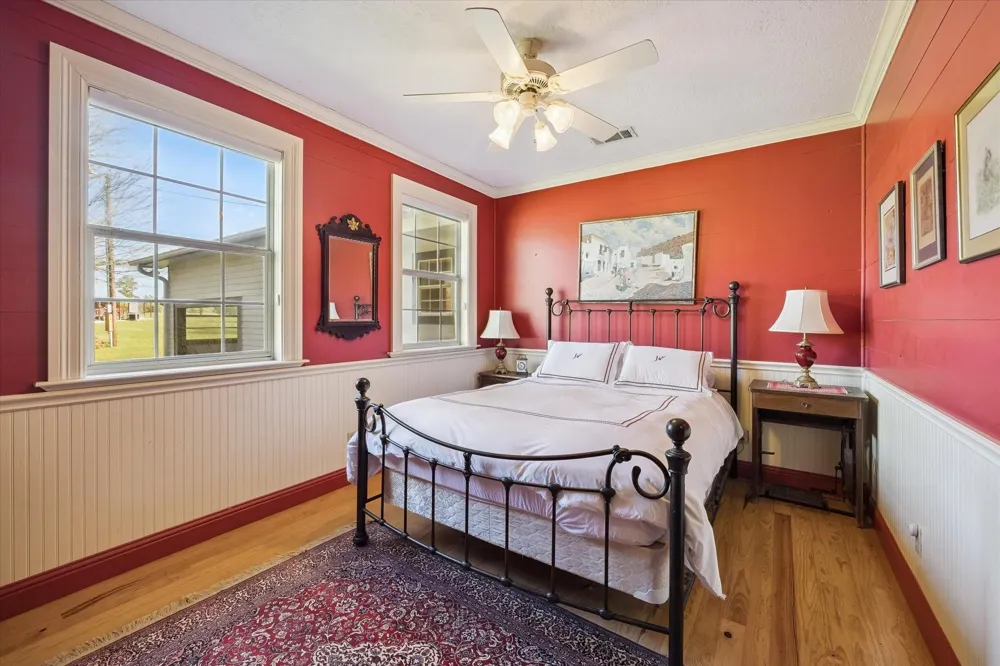 10137 Fm-390 Burton, TX 77835