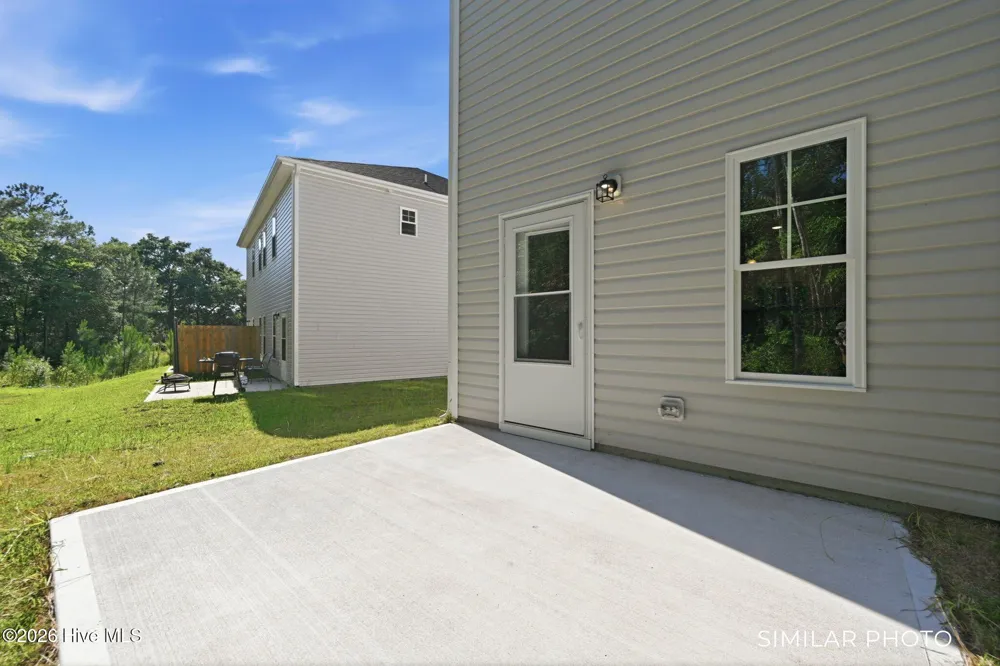 207 Holly Sands Loop Holly Ridge, NC 28445
