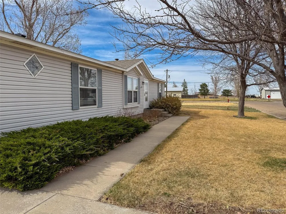 337 Vine Street Burlington, CO 80807