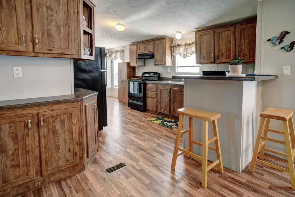 4495 Taylorsville Road Red Rock, TX 78662