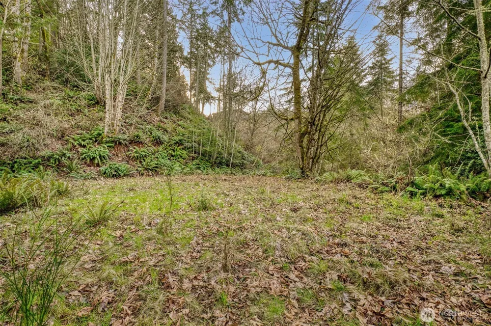 2401 NE Solar View Court Poulsbo, WA 98345