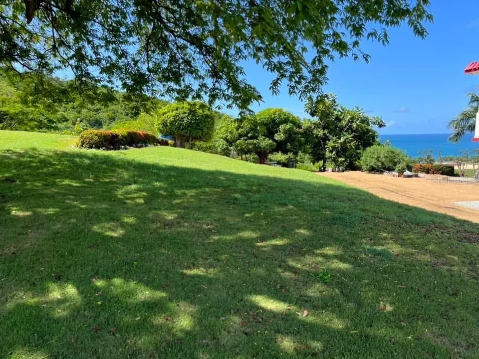 901 AMAZING VIEW HOUSE Maunabo, PR 00707