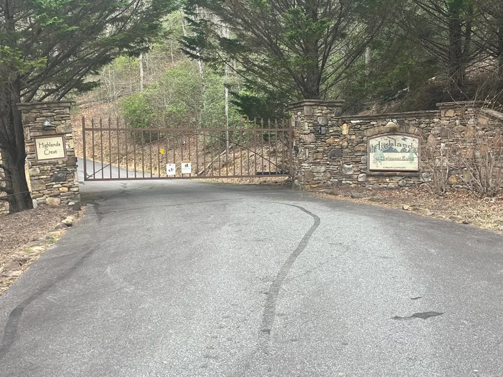 Address Not Shown Hiawassee, GA 30546