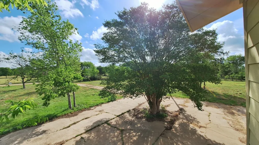 1284 Beaver Lake Drive Caldwell, TX 77836