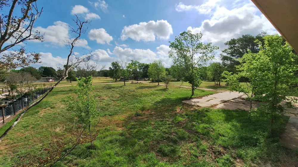 1284 Beaver Lake Drive Caldwell, TX 77836