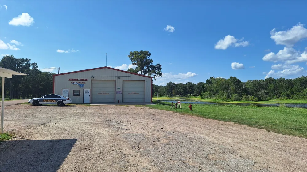 1284 Beaver Lake Drive Caldwell, TX 77836