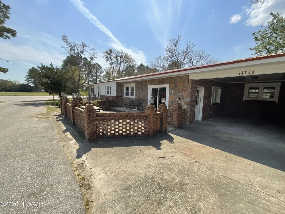 15133 Sam Potts Highway Bolton, NC 28423