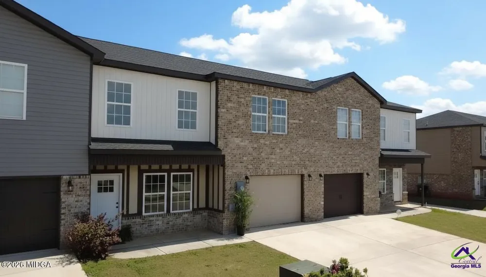 212 Beau Claire Circle Byron, GA 31008