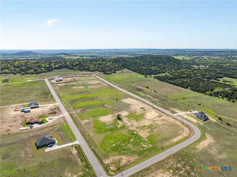 1212 Hadley Lane