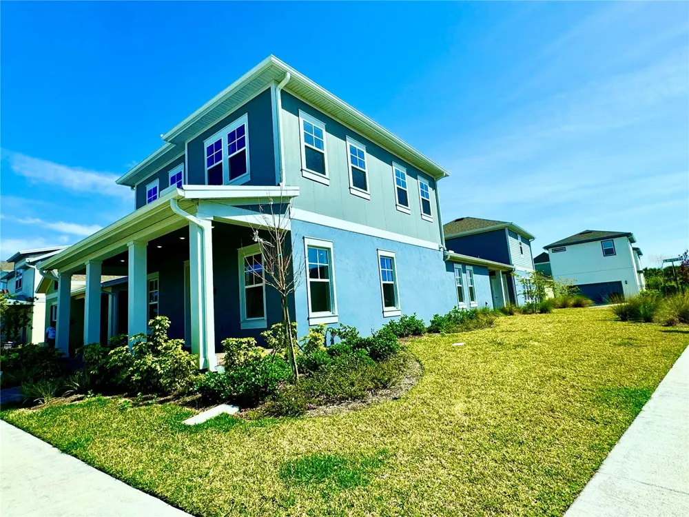 9726 NERUDA STREET Orlando, FL 32827